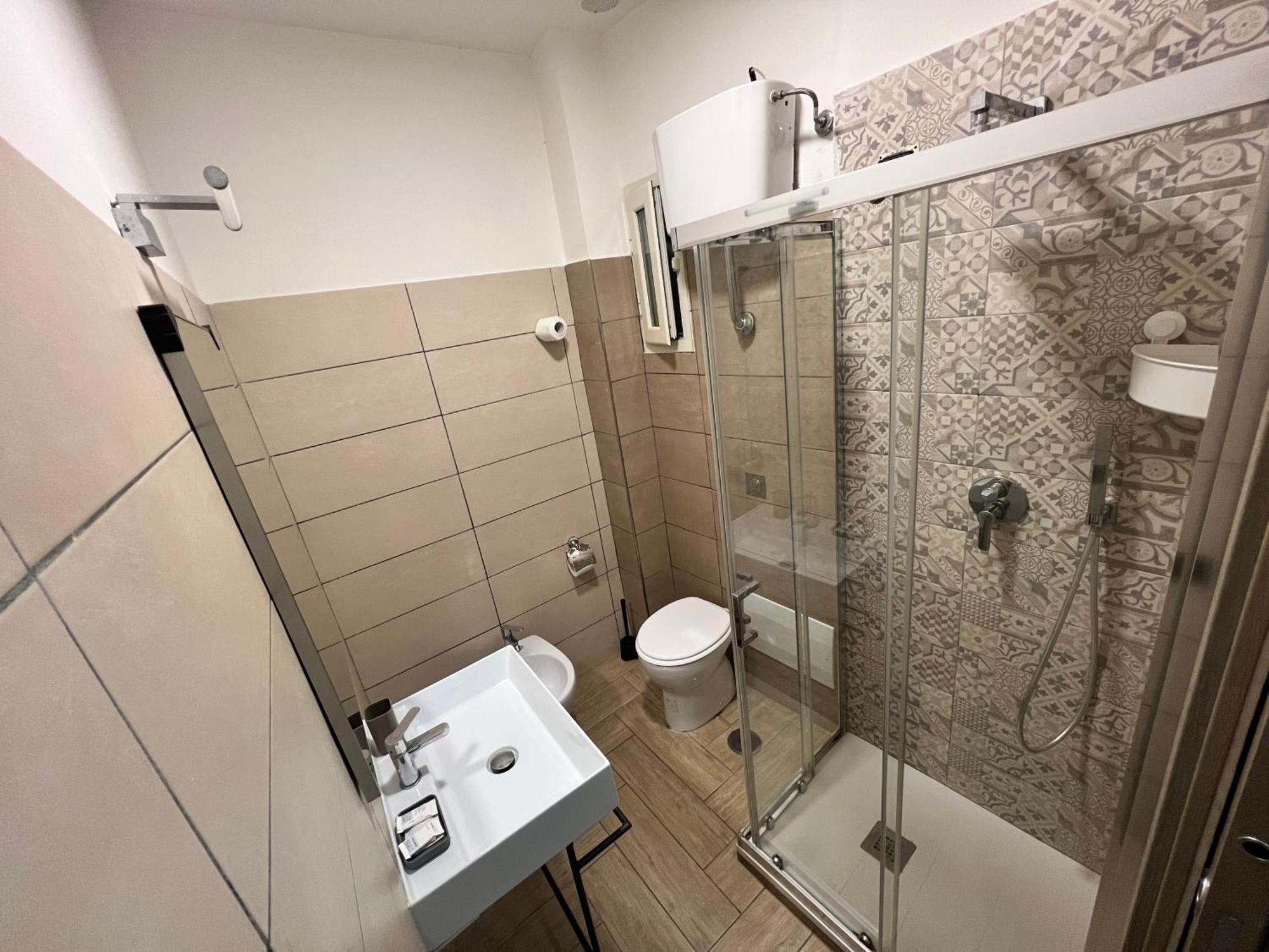 Dei Gerolomini Hotell Neapel Exteriör bild