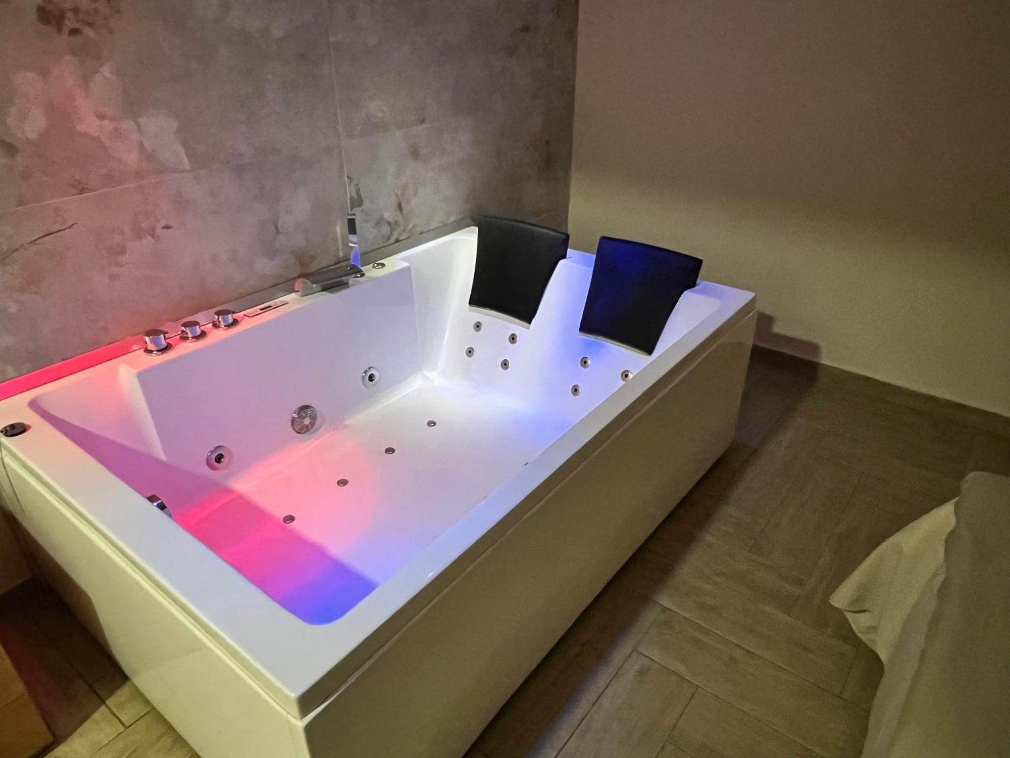 Dei Gerolomini Hotell Neapel Exteriör bild